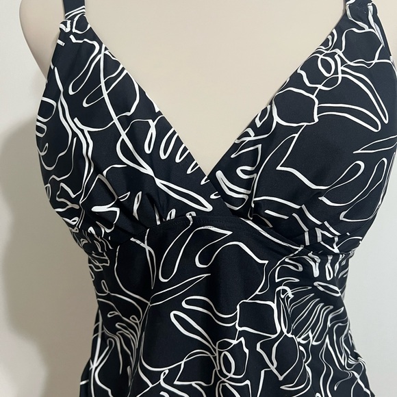 Bathing Suit Takini #235 - Picture 2 of 4